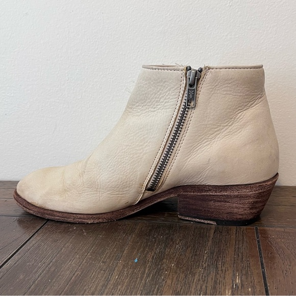 Frye Carson Piping Booties Womens size 8 - Picture 4 of 11